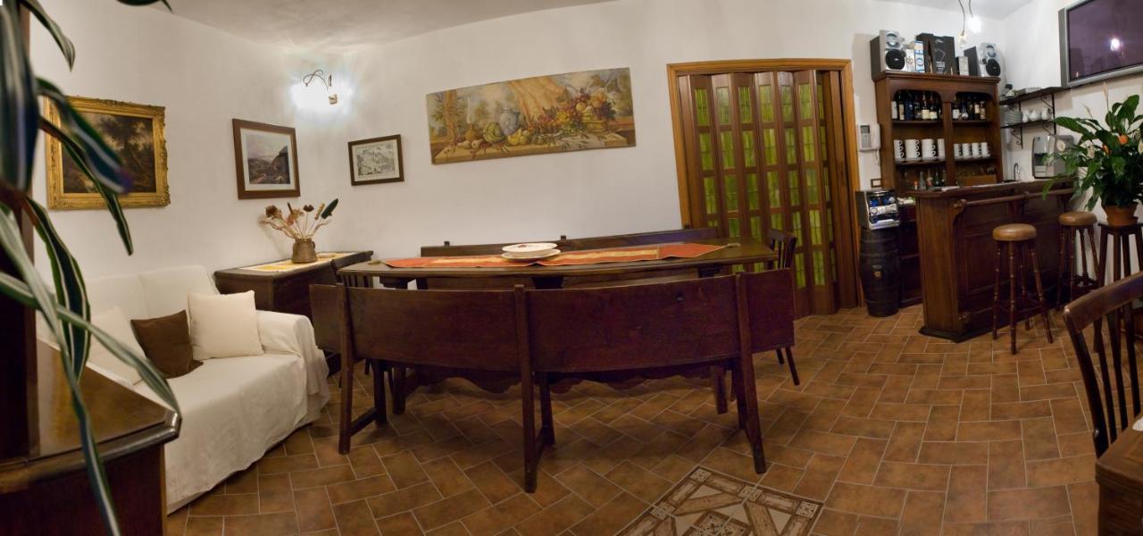 L'Antico Ritrovo Bed & Breakfast Moliterno Екстериор снимка