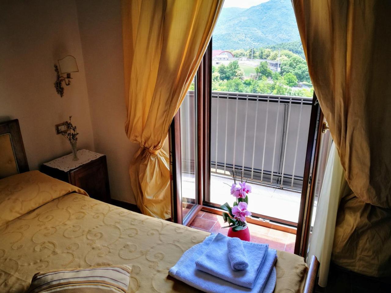 L'Antico Ritrovo Bed & Breakfast Moliterno Екстериор снимка