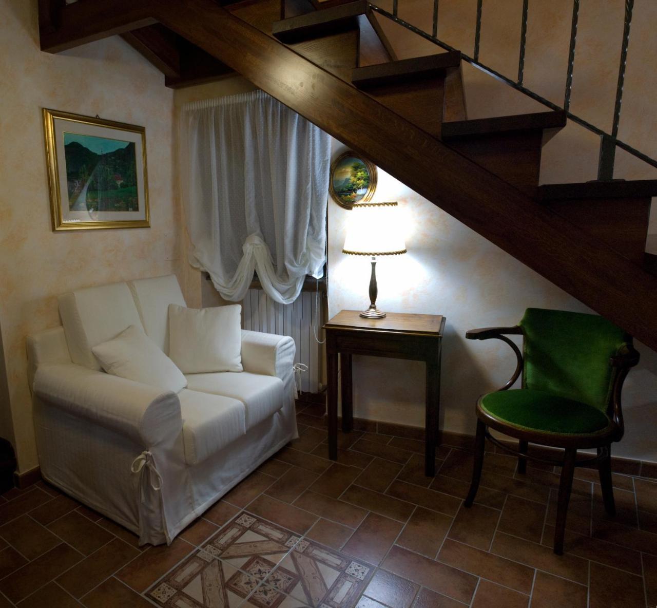 L'Antico Ritrovo Bed & Breakfast Moliterno Екстериор снимка